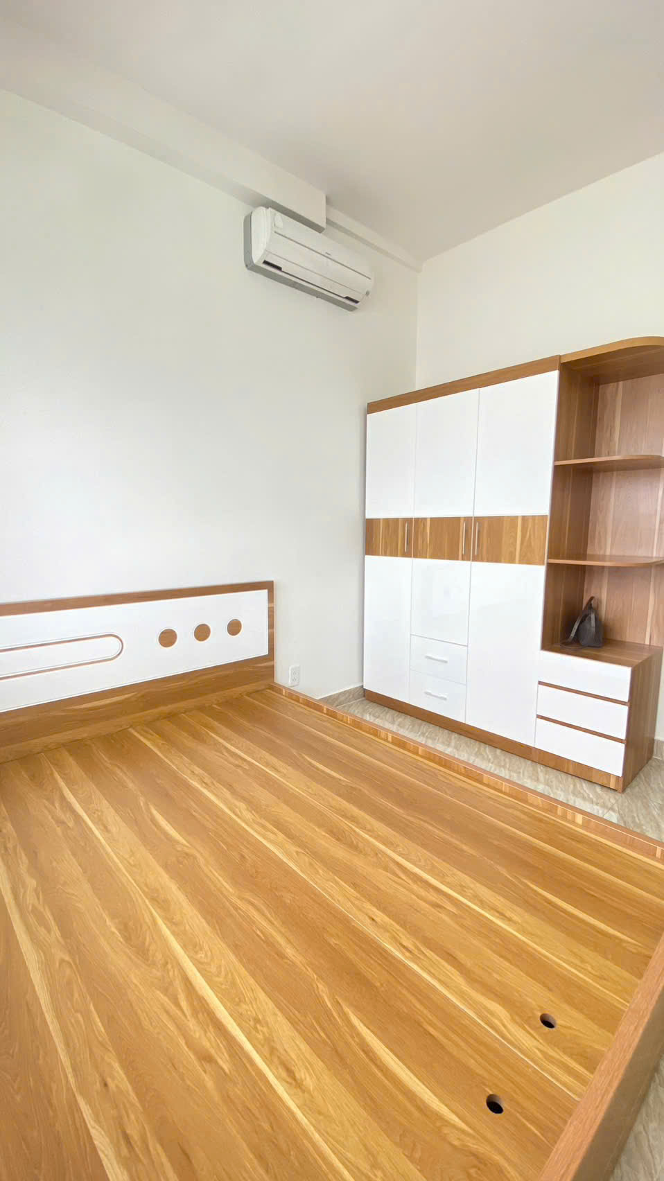 Luxury 2-Bedroom Apartment for Rent at Hoang Quan Nha Trang